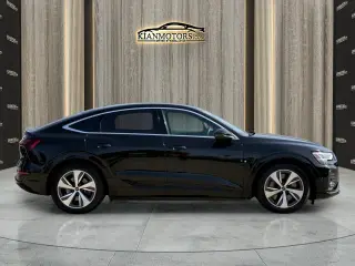 2024 Audi Q8 Sportback e-tron