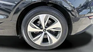 2024 Audi Q8 Sportback e-tron