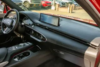 2024 Genesis GV70