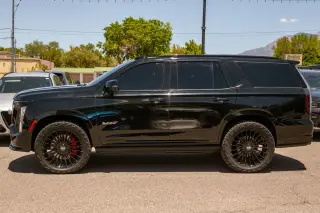 2025 CADILLAC Escalade-V