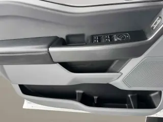 2025 Ford Super Duty F-250 SRW