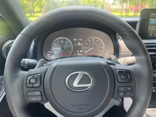 2023 Lexus IS