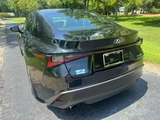 2023 Lexus IS