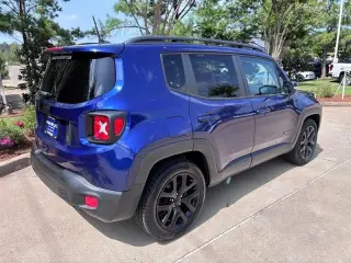 2018 Jeep Renegade Latitude FWD