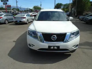 2016 Nissan Pathfinder