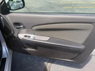 2011 Chrysler 200