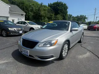 2011 Chrysler 200