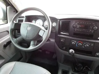 2008 DODGE RAM 1500 QUAD CAB