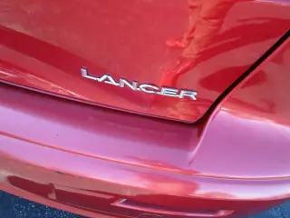 2011 MITSUBISHI LANCER