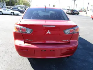 2011 MITSUBISHI LANCER