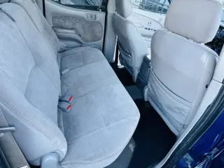 2003 Toyota Tacoma PreRunner V6 4-Door Truck