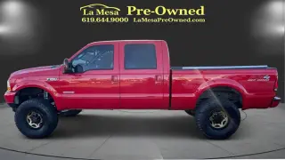 2004 Ford F-250 XLT 4-Door Truck