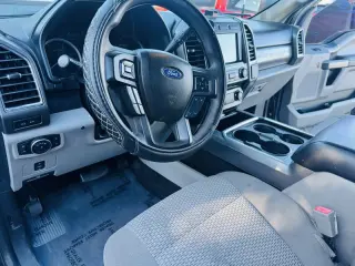 2017 Ford F-350 XLT