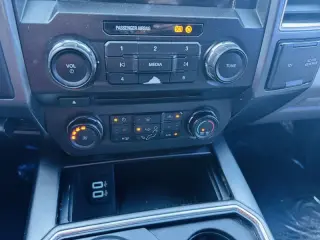 2017 Ford F-350 XLT
