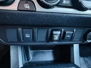 2021 Toyota Tacoma SR V6
