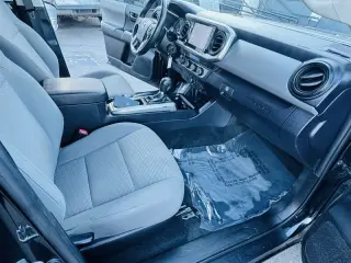 2021 Toyota Tacoma SR V6
