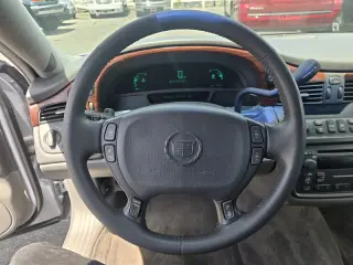 2005 Cadillac DeVille