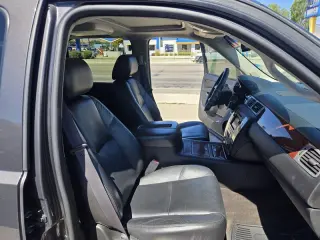 2011 Chevrolet Avalanche LTZ