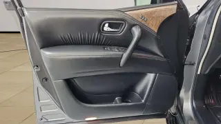 2017 INFINITI QX80