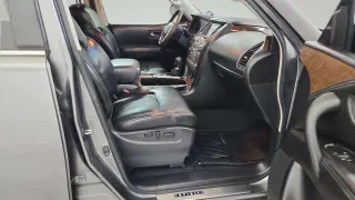 2017 INFINITI QX80