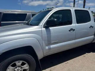 Toyota Tacoma 2007 PreRunner V6 4dr Double Cab 5.0 ft. SB (4L V6 5A)