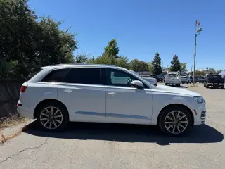 Audi Q7 2018 AWD 3.0T quattro Premium Plus 4dr SUV
