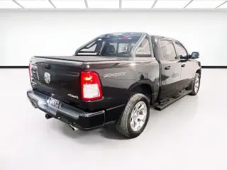 Ram 1500 2022 4x4 Big Horn 4dr Crew Cab 5.6 ft. SB Pickup