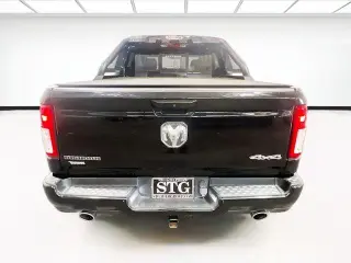 Ram 1500 2022 4x4 Big Horn 4dr Crew Cab 5.6 ft. SB Pickup