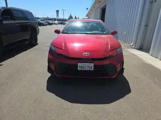Toyota Camry 2025 SE 4dr Sedan