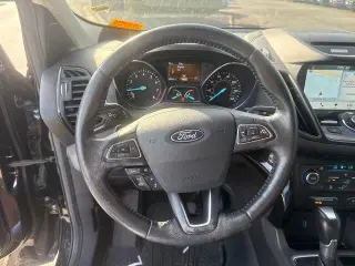 Ford Escape 2017 AWD Titanium 4dr SUV