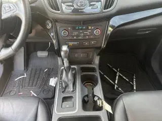Ford Escape 2017 AWD Titanium 4dr SUV