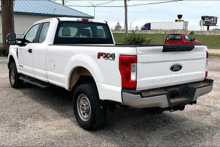 Ford F-250 Super Duty 2019 4x4 Lariat 4dr SuperCab 6.8 ft. SB Pickup