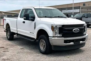 Ford F-250 Super Duty 2019 4x4 Lariat 4dr SuperCab 6.8 ft. SB Pickup