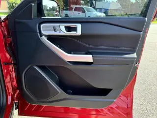 Ford Explorer 2023 AWD Limited 4dr SUV