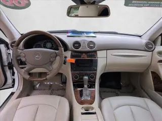 Mercedes-Benz CLK 2009 CLK 350 2dr Coupe