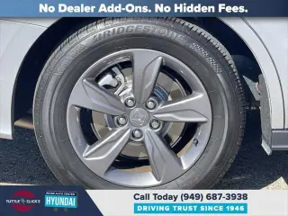 Honda Odyssey 2024 EX 4dr Mini-Van
