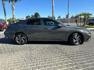Hyundai ELANTRA 2024 SEL 4dr Sedan