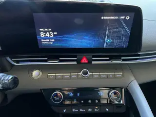 Hyundai ELANTRA 2024 SEL 4dr Sedan