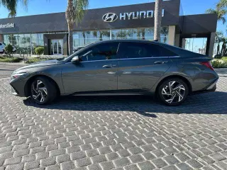 Hyundai ELANTRA 2024 SEL 4dr Sedan