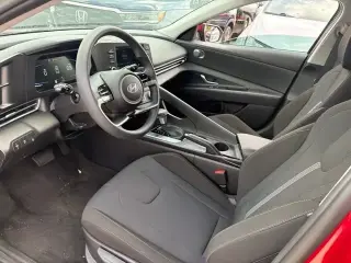 Hyundai ELANTRA 2026 SE 4dr Sedan