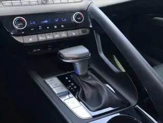 Hyundai ELANTRA 2026 Limited 4dr Sedan