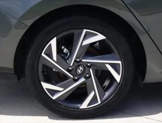 Hyundai ELANTRA 2026 Limited 4dr Sedan
