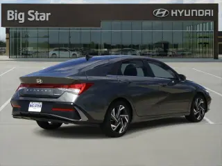 Hyundai ELANTRA 2026 Limited 4dr Sedan