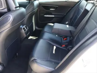 Mercedes-Benz C-Class 2025 C 300 4dr Sedan