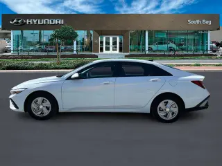 Hyundai ELANTRA 2025 SE 4dr Sedan