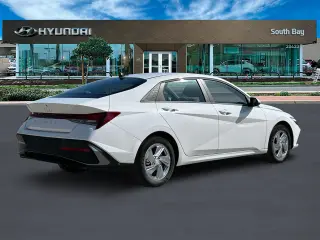 Hyundai ELANTRA 2025 SE 4dr Sedan