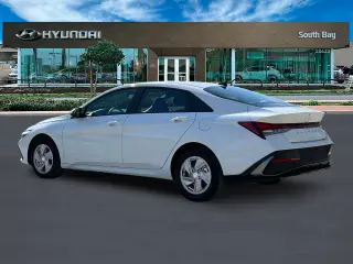 Hyundai ELANTRA 2025 SE 4dr Sedan