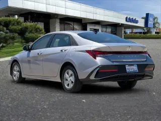 Hyundai ELANTRA 2026 SE 4dr Sedan