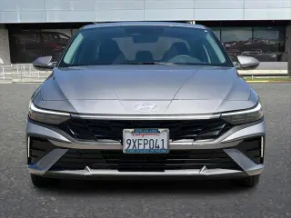 Hyundai ELANTRA 2026 SE 4dr Sedan