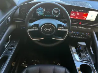 Hyundai ELANTRA Hybrid 2026 Limited 4dr Sedan